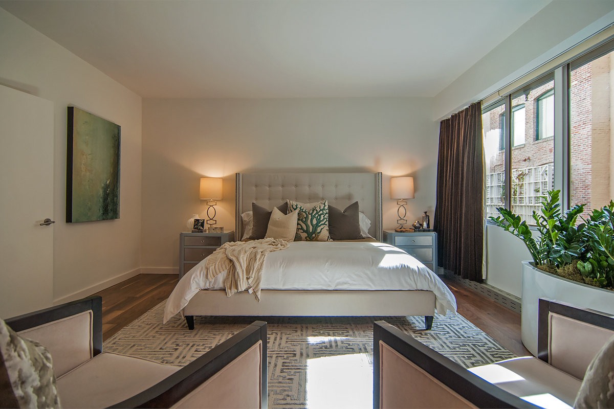 30 Miller Place, 1 Image 14
