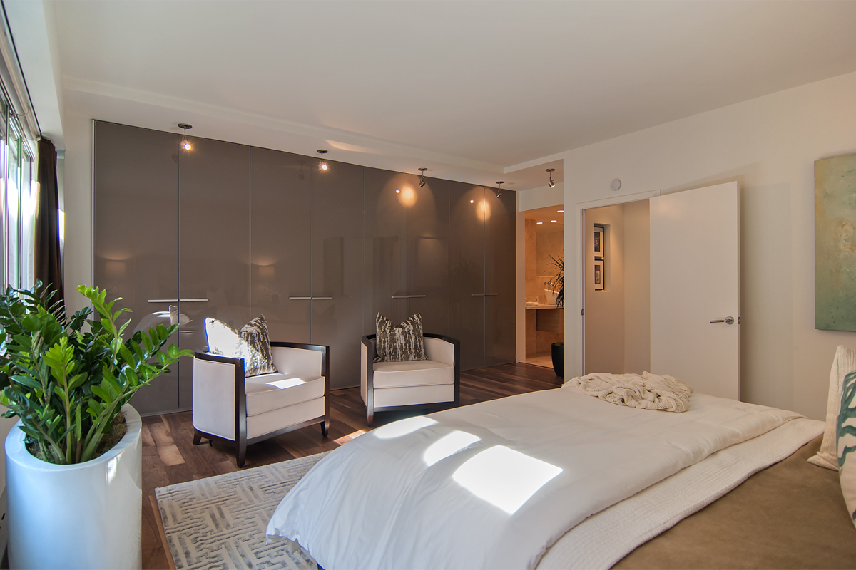 30 Miller Place, 1 Image 15