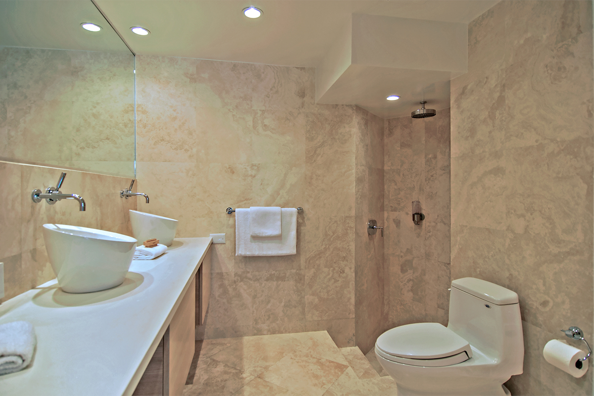 30 Miller Place, 1 Image 17