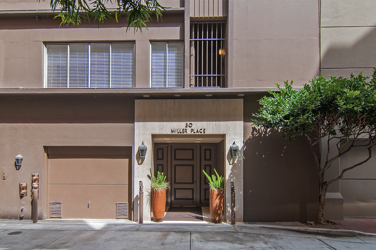 30 Miller Place, 1 Image 23