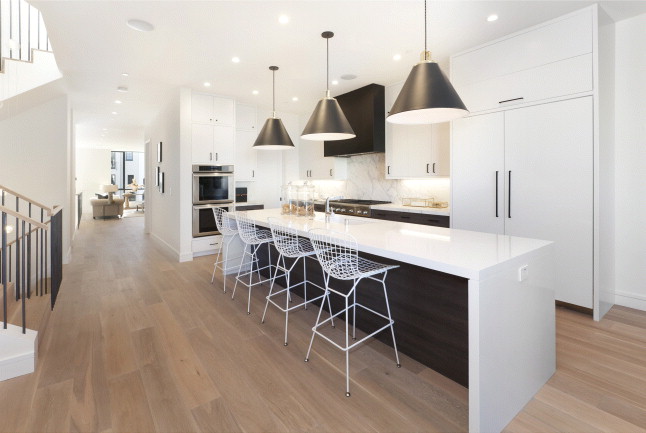 2146 Bay Street Image 2
