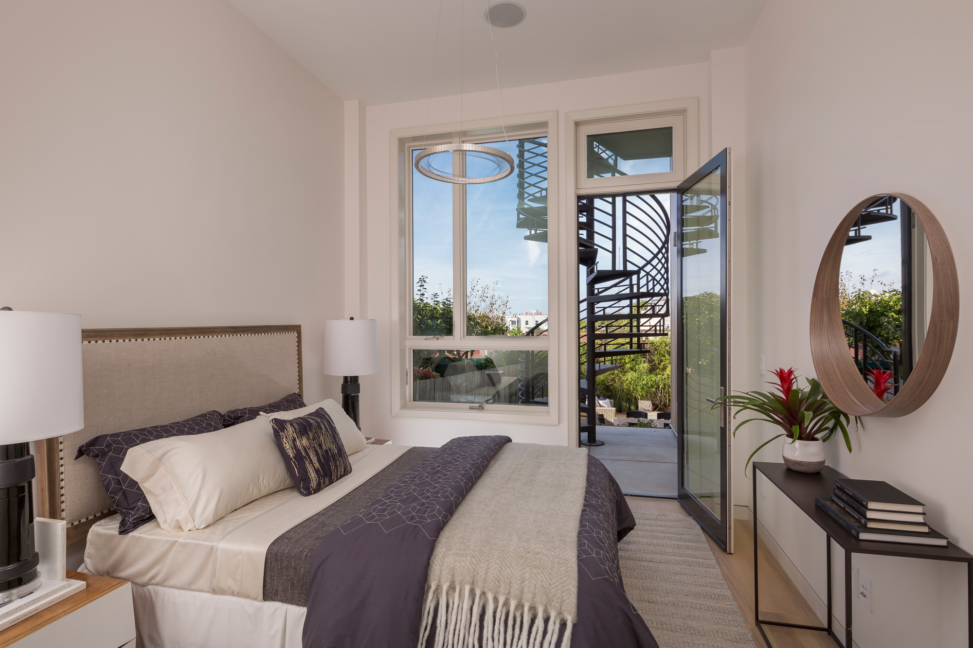 2646 Greenwich Street Image 16