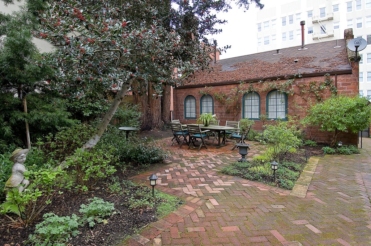 1745 Vallejo Street Image 24