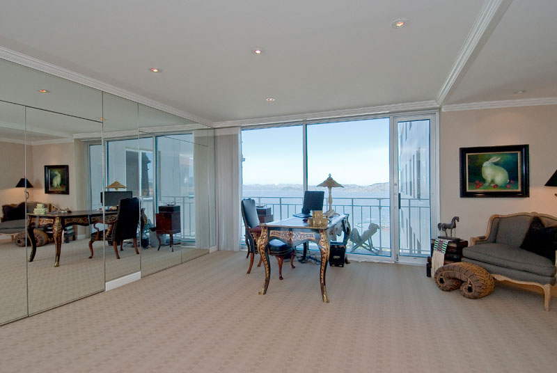1080 Chestnut Street, 11D Image 17