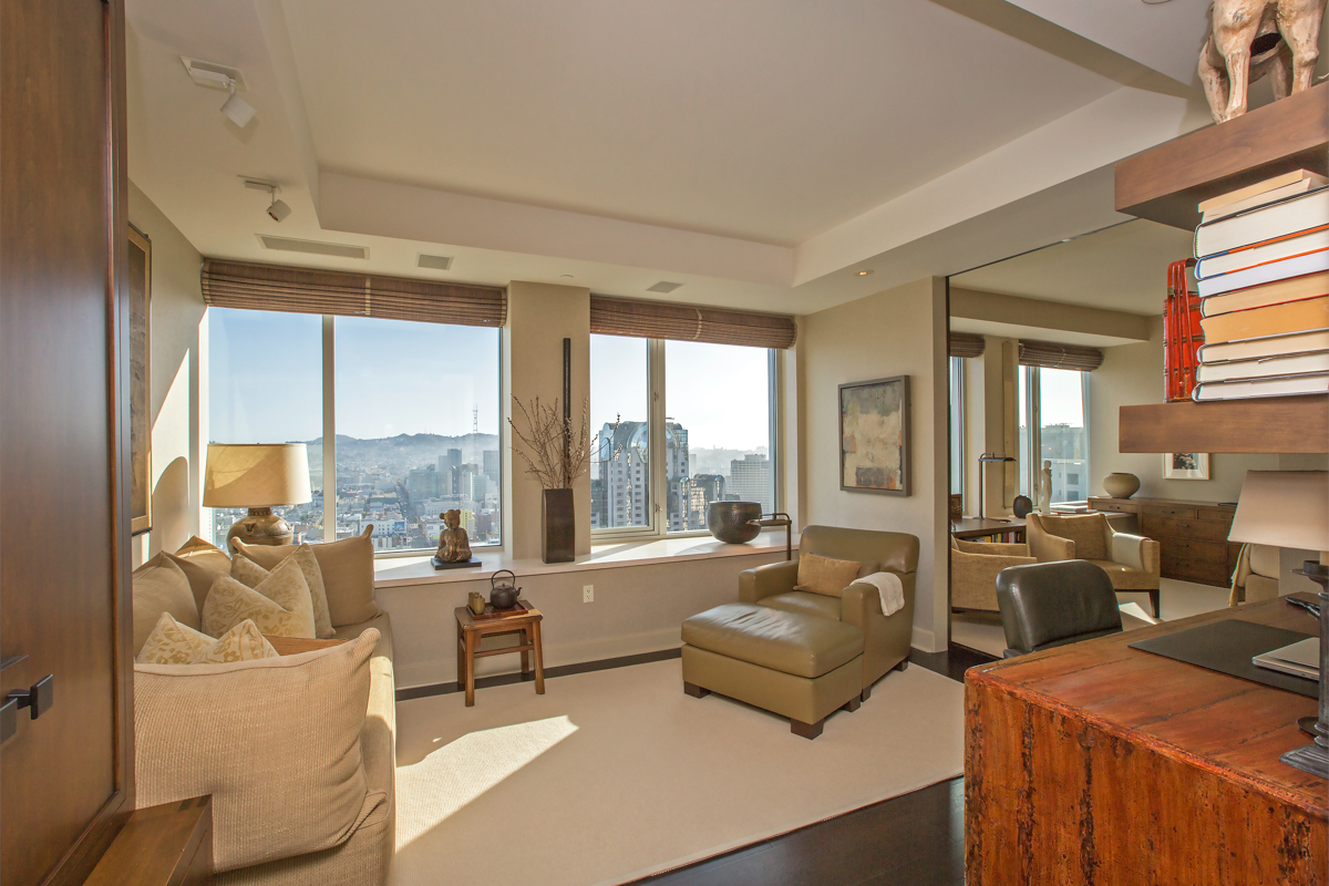 St. Regis Residence No. 36C Image 7